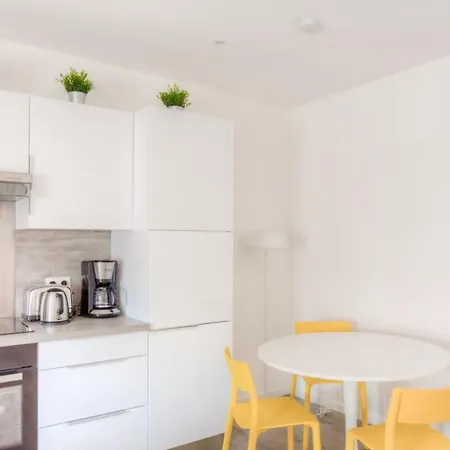 Διαμέρισμα 1er Furnished *